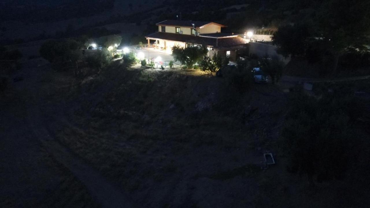 Agriturismo la vallata Masseria Scilva Esterno foto
